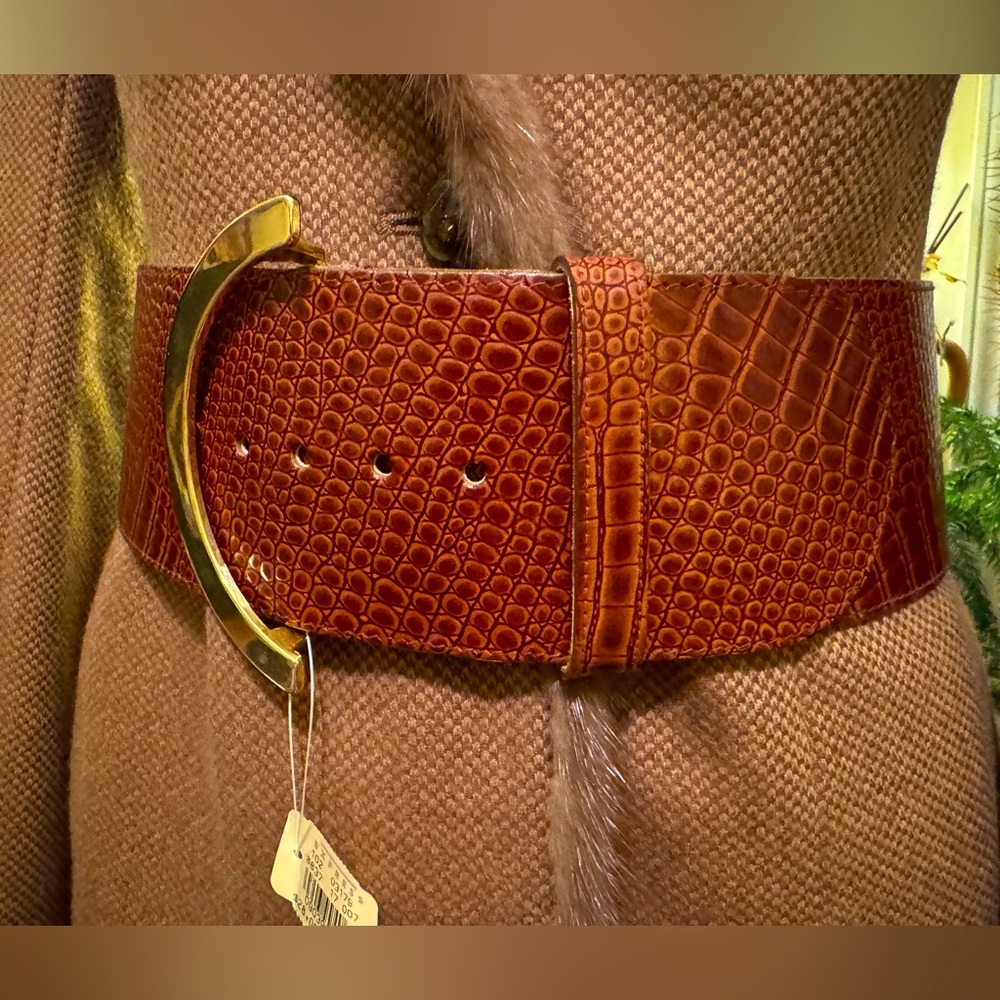 NWT Vintage Express Leather Belt